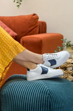 Minuit Sur Terre Shoes Montalcino Apple Leather Vegan Unisex Trainers | White & Blue