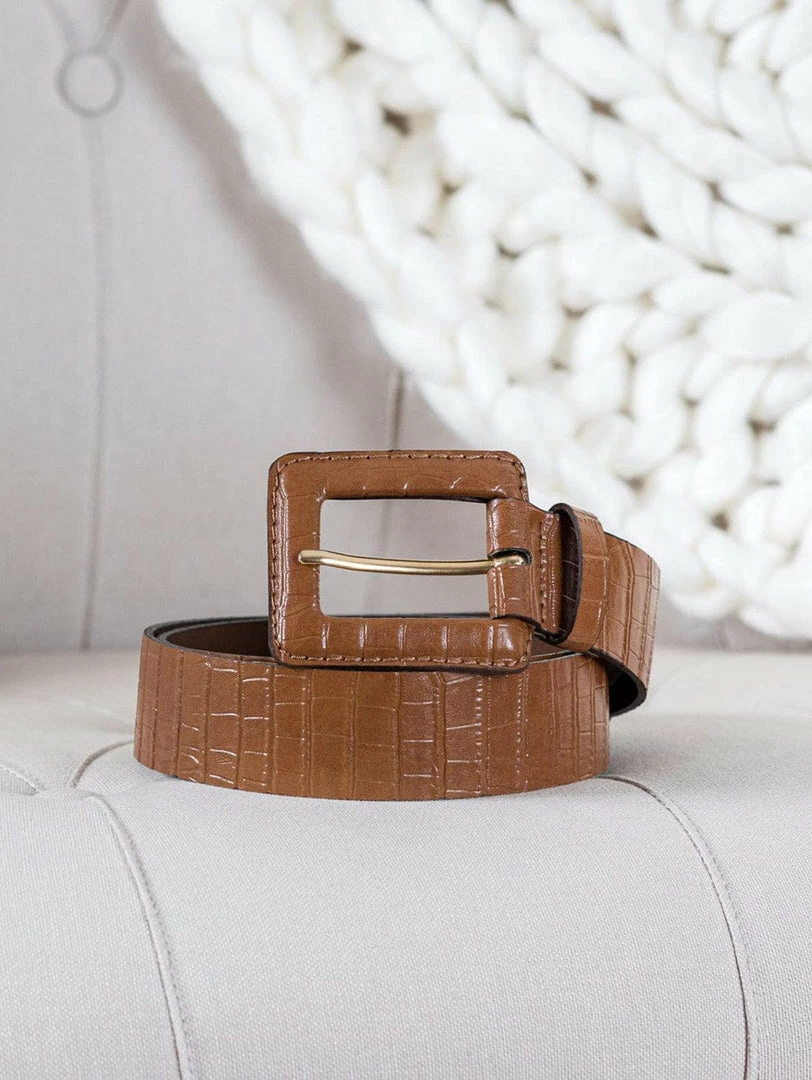 Minuit Sur Terre Opera Vegan Leather Square Buckle Belt | Brown Croc Accessories 3 Minuit Sur Terre Opera Vegan Leather Square Buckle Belt | Brown Croc Accessories