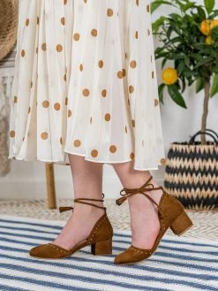 Minuit Sur Terre Bestsellers Riad Vegan Suede Ankle Tie Low Pumps | Hazelnut