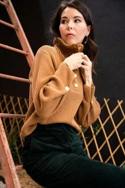 Minuit Sur Terre Shetland Funnel Neck Recycled Cotton Jumper | Hazelnut Bestsellers 11 Minuit Sur Terre Shetland Funnel Neck Recycled Cotton Jumper | Hazelnut Bestsellers