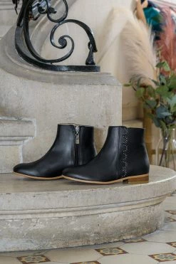 Minuit Sur Terre Siena Studded Vegan Leather Ankle Boots | Black Shoes