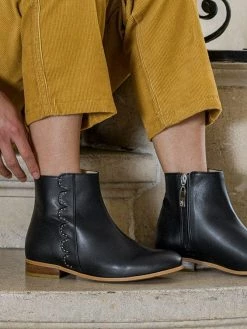 Minuit Sur Terre Siena Studded Vegan Leather Ankle Boots | Black Shoes