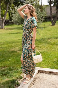 Minuit Sur Terre Sisteron Vegan Leather Slide-On Sandals | Cream Shoes