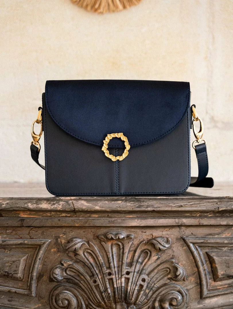 Minuit Sur Terre Stellan Apple Leather Vegan Crossbody Bag | Midnight Blue 3 Minuit Sur Terre Stellan Apple Leather Vegan Crossbody Bag | Midnight Blue