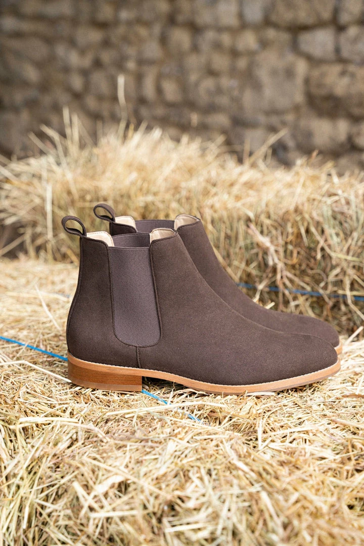 Minuit Sur Terre Shoes Taiga Vegan Suede Chelsea Boots | Chocolate 8 Minuit Sur Terre Shoes Taiga Vegan Suede Chelsea Boots | Chocolate