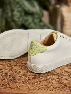 Minuit Sur Terre Shoes Virevolte Vegan Leather Trainers | White & Mint Croc