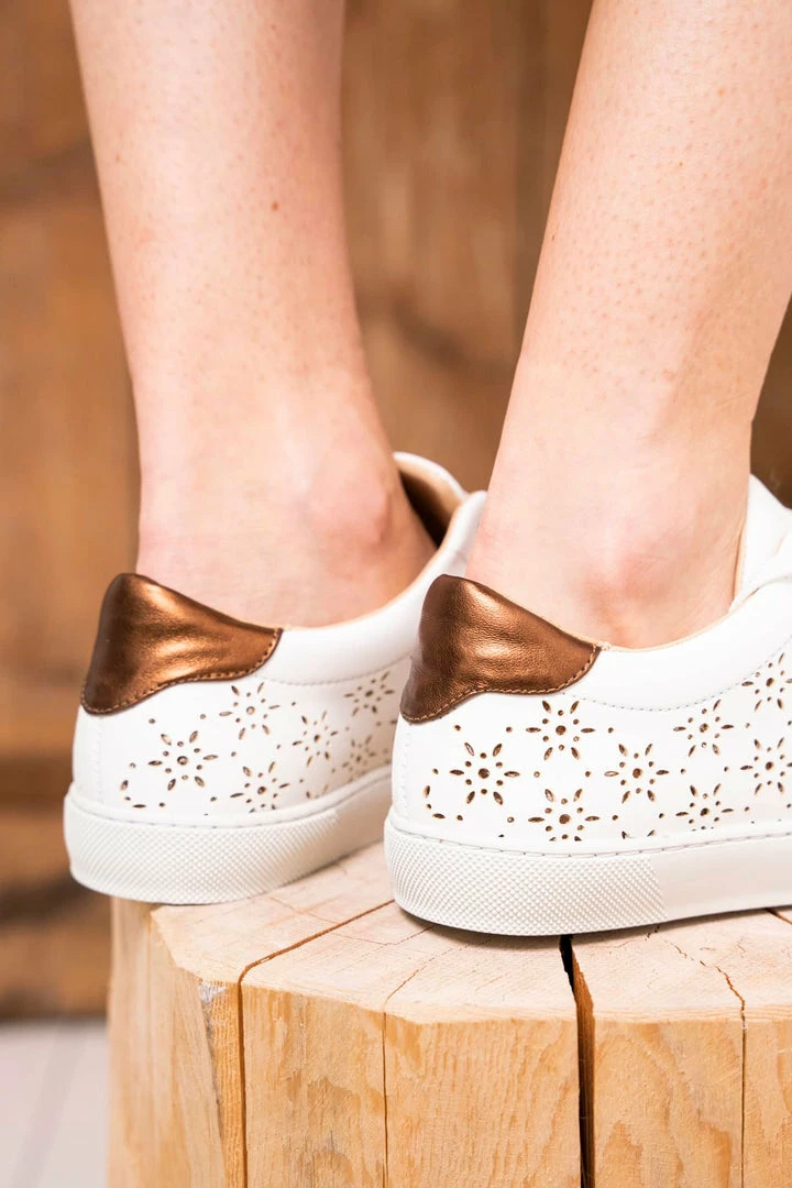 Minuit Sur Terre Virevolte Perforated Vegan Leather Trainers | White & Bronze Shoes 5 Minuit Sur Terre Virevolte Perforated Vegan Leather Trainers | White & Bronze Shoes