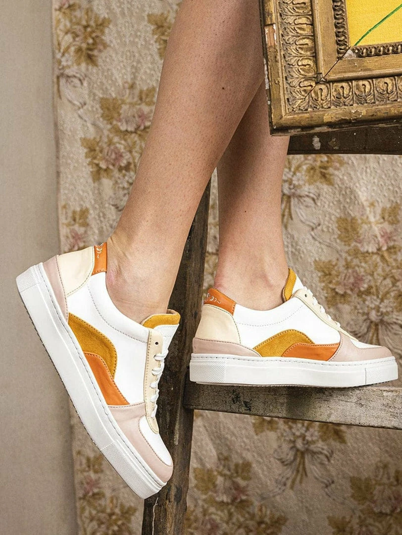 Minuit Sur Terre Aerobatics Eco-Friendly Vegan Trainers | Dawn Shoes 3 Minuit Sur Terre Aerobatics Eco-Friendly Vegan Trainers | Dawn Shoes