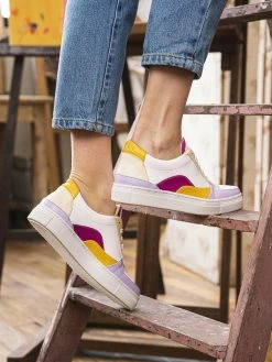 Minuit Sur Terre Shoes Aerobatics Vegan Leather Trainers | Pansies