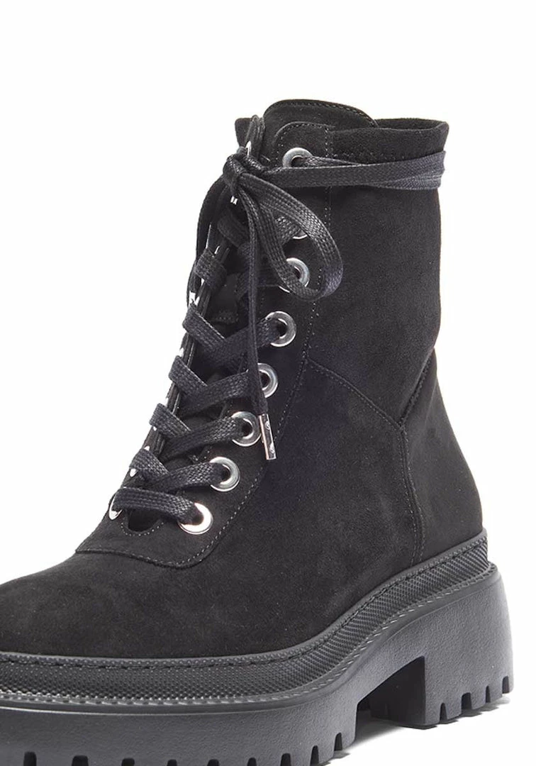 Mireia Playà Shoes Isolda Recycled Polyester Vegan Suede Lace-up Boots | Black 6 Mireia Playà Shoes Isolda Recycled Polyester Vegan Suede Lace-up Boots | Black