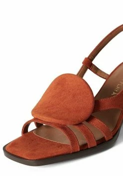 Mireia Playà Shoes Hiedra Recycled Polyester Vegan Suede Heeled Sandal | Brick Red