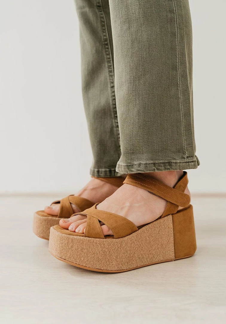 Mireia Playà Shoes Marta Vegan Suede Platform Sandals | Camel 4 Mireia Playà Shoes Marta Vegan Suede Platform Sandals | Camel