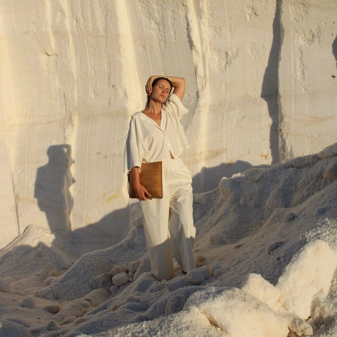 MURMALI Bags Delta Handcrafted Cork Vegan Large Clutch Pouch | Natural 4 MURMALI Bags Delta Handcrafted Cork Vegan Large Clutch Pouch | Natural