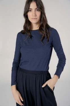 Neu Nomads Organic Cotton & SeaCell™ Long Sleeve Crewneck Tee | Multiple Colours Clothing