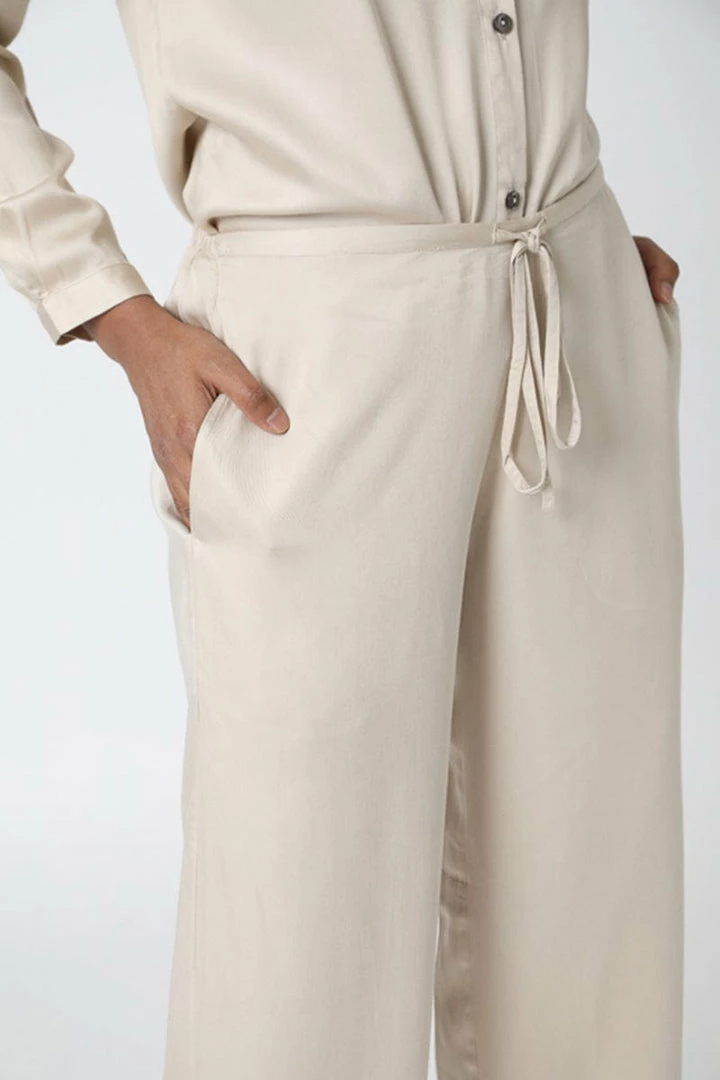 Neu Nomads Wide Leg TENCEL™ Vegan Silk Palazzo Trousers | Multiple Colours 13 Neu Nomads Wide Leg TENCEL™ Vegan Silk Palazzo Trousers | Multiple Colours