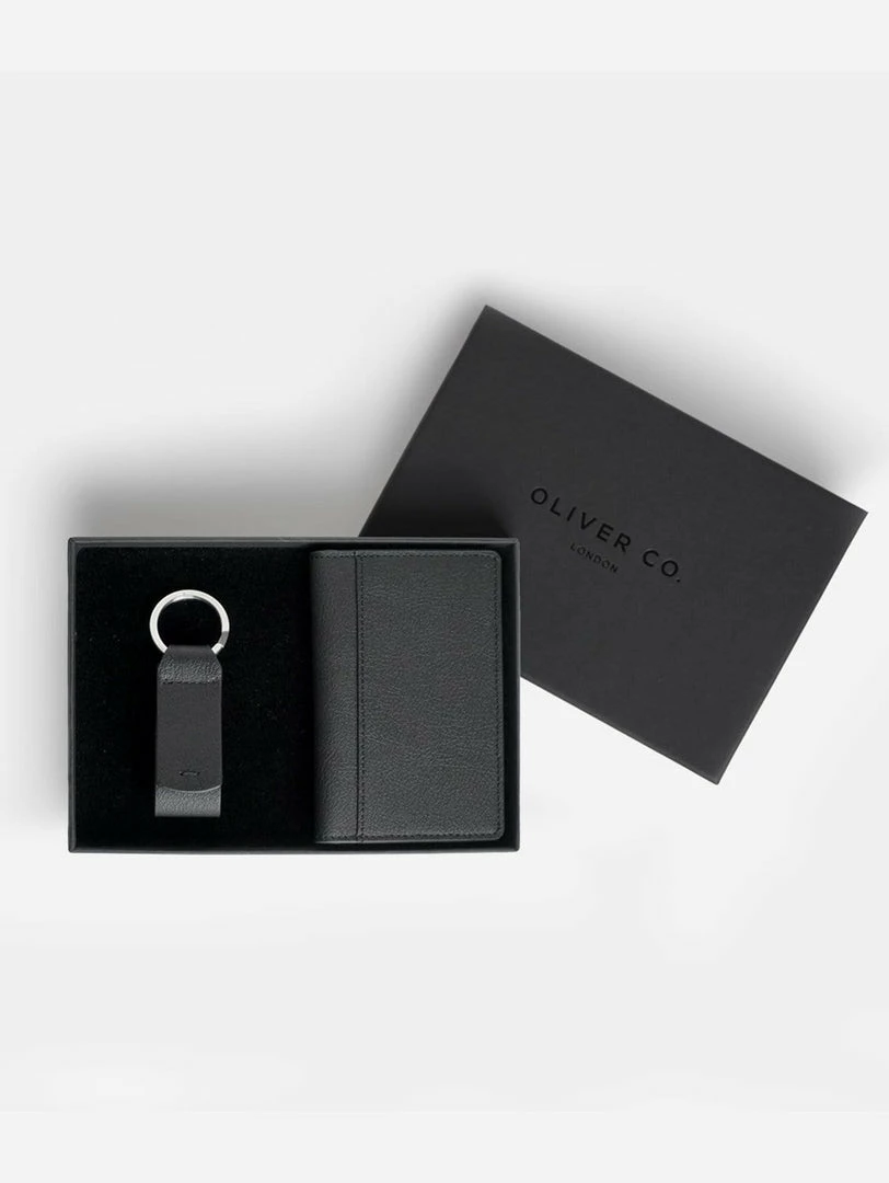 Oliver Co. London RFID Compact Apple Leather Vegan Wallet Gift Set | Black 3 Oliver Co. London RFID Compact Apple Leather Vegan Wallet Gift Set | Black
