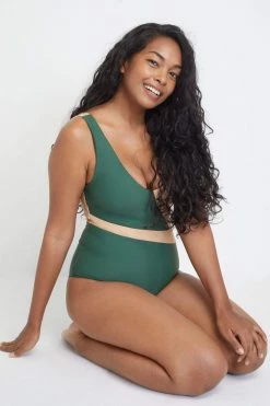 Ozero Swimwear Geneva ECONYL® V-Neck One Piece Swimsuit | Forest Green/Beige Clothing