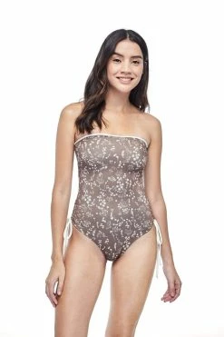 Ozero Swimwear Kvareli ECONYL® Removable Strap One Piece | Reversible Russian Summer Print/Mocha 15 Ozero Swimwear Kvareli ECONYL® Removable Strap One Piece | Reversible Russian Summer Print/Mocha
