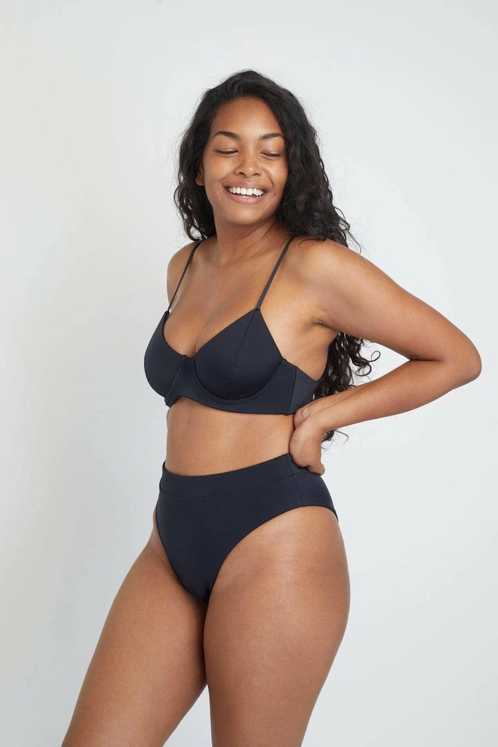 Ozero Swimwear Valday ECONYL® High Waisted Bikini Bottom | Black Clothing 5 Ozero Swimwear Valday ECONYL® High Waisted Bikini Bottom | Black Clothing