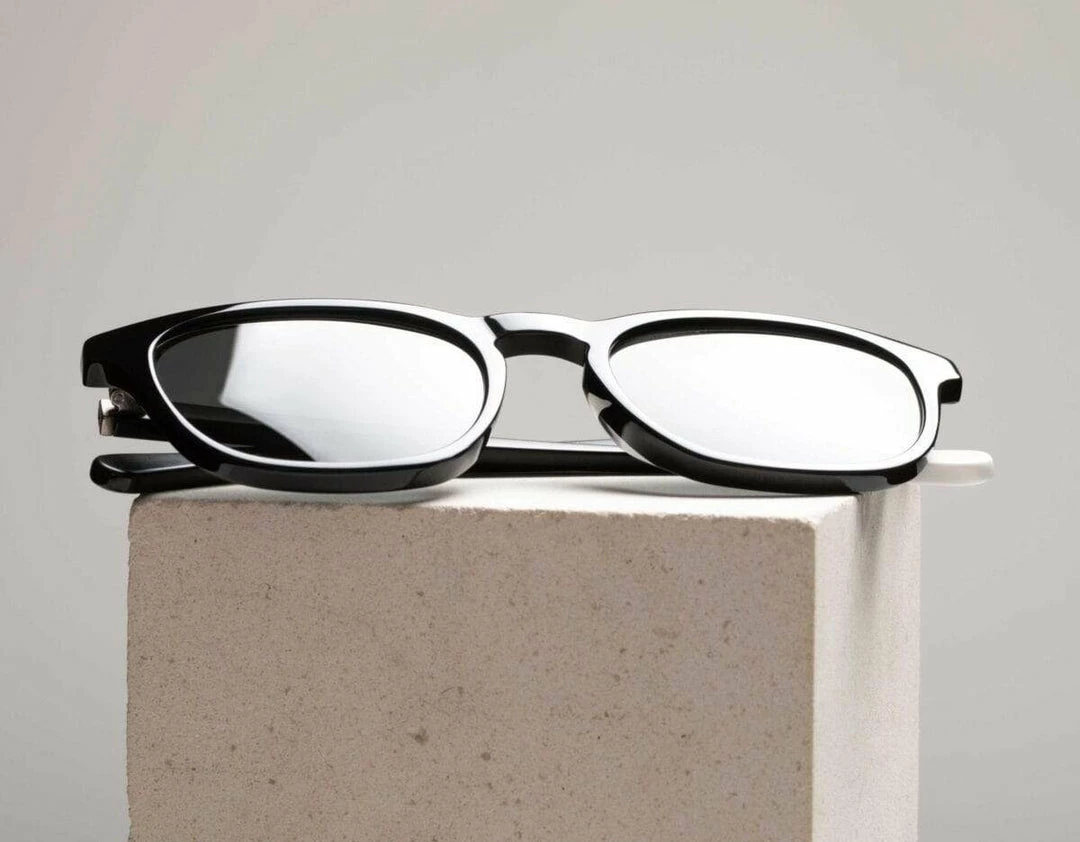 Pala Karibu Bio-acetate Eco-friendly Sunglasses | Black Polarised Accessories 8 Pala Karibu Bio-acetate Eco-friendly Sunglasses | Black Polarised Accessories