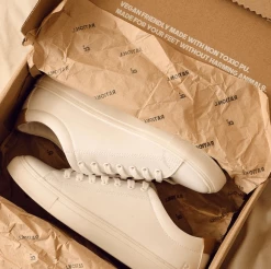 Ration.L R-Kind Unisex Vegan Leather Trainer | Moon White