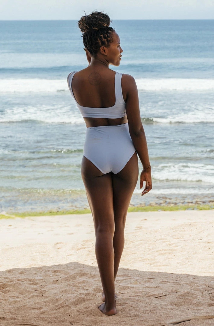 SEPTEMBER Clothing Jane ECONYL® Reversible Bikini Top | Sky Blue/Glacial Blue 10 SEPTEMBER Clothing Jane ECONYL® Reversible Bikini Top | Sky Blue/Glacial Blue