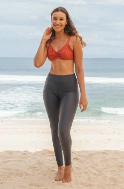 SEPTEMBER Limitless ECONYL® Leggings | Slate Gray Clothing