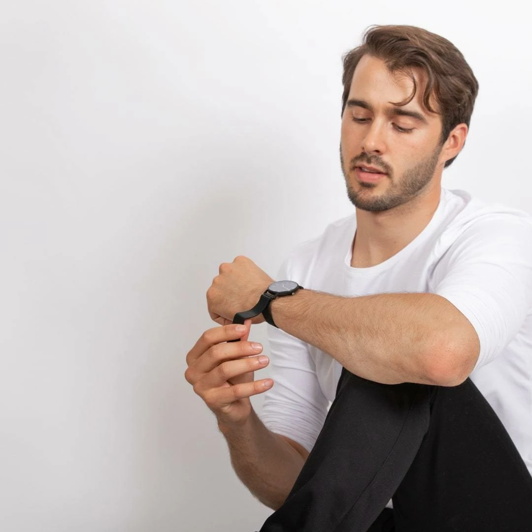 Solios Accessories Solar Watch With Black Dial | Black Vegan Leather Strap 7 Solios Accessories Solar Watch With Black Dial | Black Vegan Leather Strap