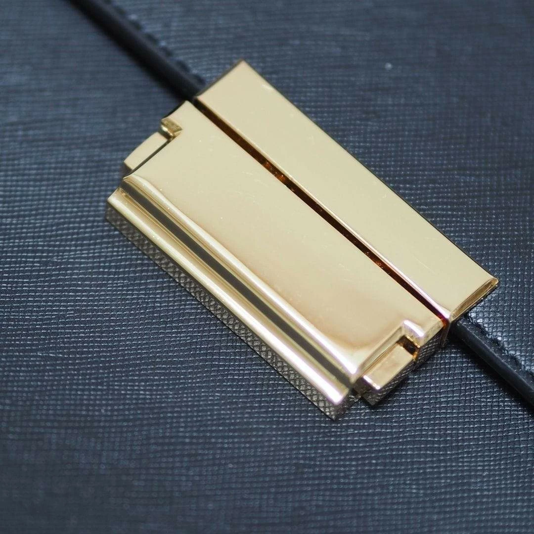 STORY 81 Hope Apple Leather Vegan Handbag | Black 9 STORY 81 Hope Apple Leather Vegan Handbag | Black