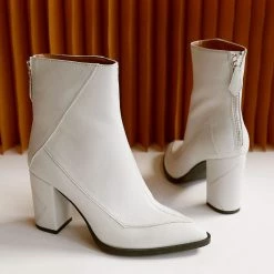 Sylven New York Almasi Apple Leather Vegan Boots | White Shoes