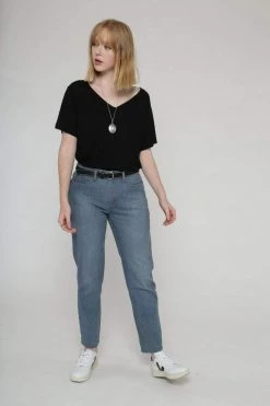 Vildnis Denali Organic Cotton Boyfriend Jeans | Vintage Blue Clothing