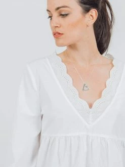 Vildnis Iguazu Organic Cotton V-neck Boho Top | White Clothing