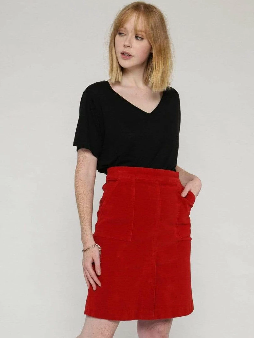 Vildnis Lauca Organic Cotton Corduroy Skirt | Red 3 Vildnis Lauca Organic Cotton Corduroy Skirt | Red