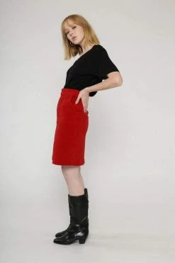Vildnis Lauca Organic Cotton Corduroy Skirt | Red