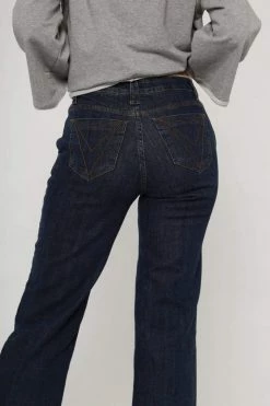 Vildnis Clothing Moraine Organic Cotton Cropped Jeans | Navy