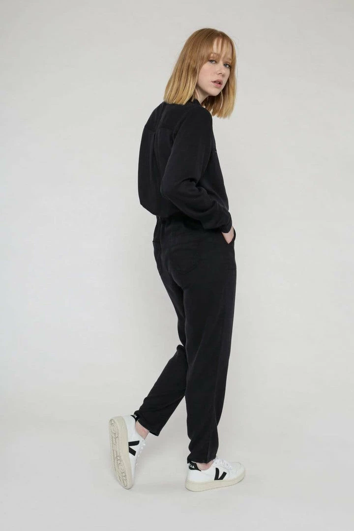 Vildnis Najac Woven TENCEL™ Twill Vegan Silk Boilersuit | Black 6 Vildnis Najac Woven TENCEL™ Twill Vegan Silk Boilersuit | Black