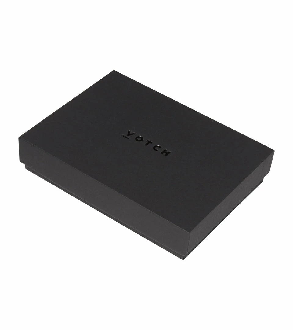 Votch Accessories Classic Essentials Apple Leather Vegan Card Pouch | Light Grey 11 Votch Accessories Classic Essentials Apple Leather Vegan Card Pouch | Light Grey