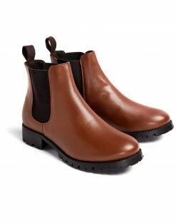 Will's Shoes Women's Luxe Vegan Leather Deep Tread Chelsea Boots | Multiple Colours