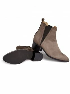 Will's Shoes Women's Point Toe Vegan Leather Chelsea Boots | Multiple Colours 29 Will's Shoes Women's Point Toe Vegan Leather Chelsea Boots | Multiple Colours